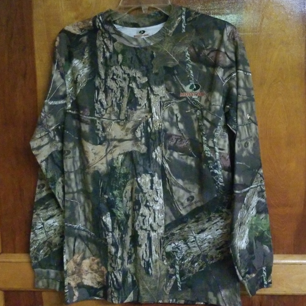 Mossy oak shirt